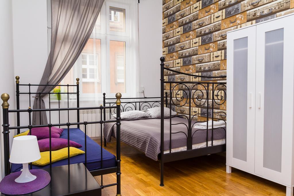 Retro Hostel Πόζναν Δωμάτιο φωτογραφία