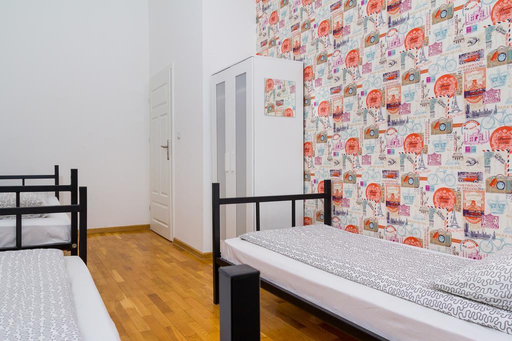 Retro Hostel Πόζναν Δωμάτιο φωτογραφία