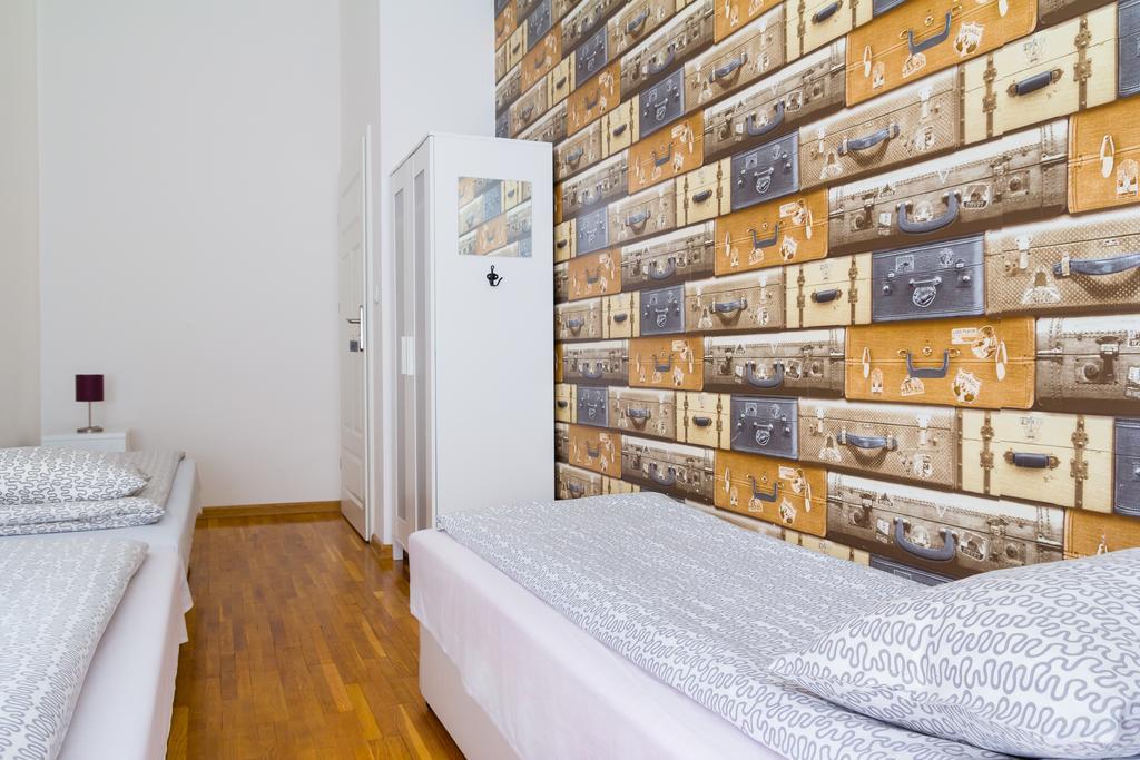 Retro Hostel Πόζναν Δωμάτιο φωτογραφία