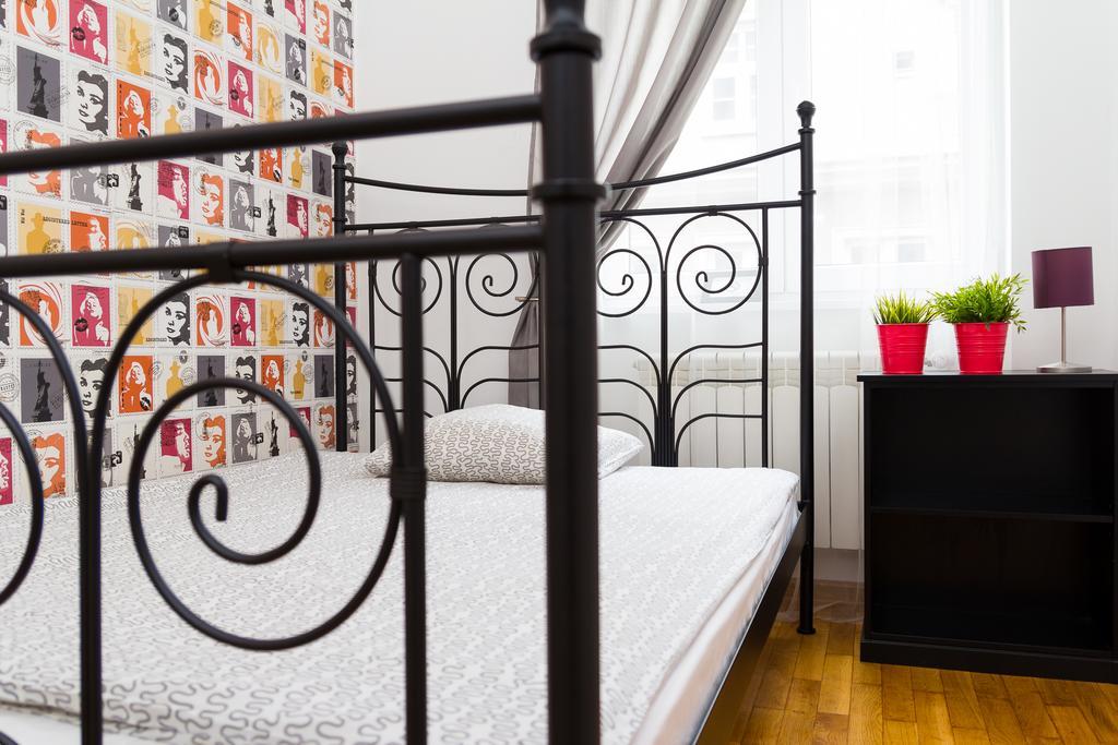 Retro Hostel Πόζναν Δωμάτιο φωτογραφία